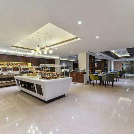 Lemon Tree Hotel Jammu Luaran gambar